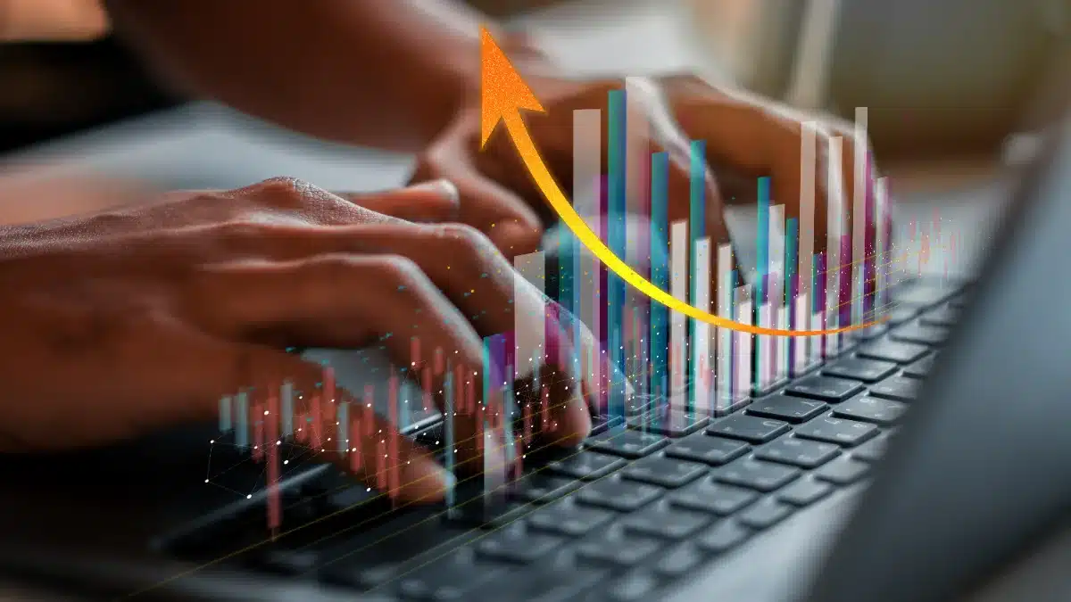 Grafice financiare care ilustrează creșterea pieței globale de live streaming pentru adulți